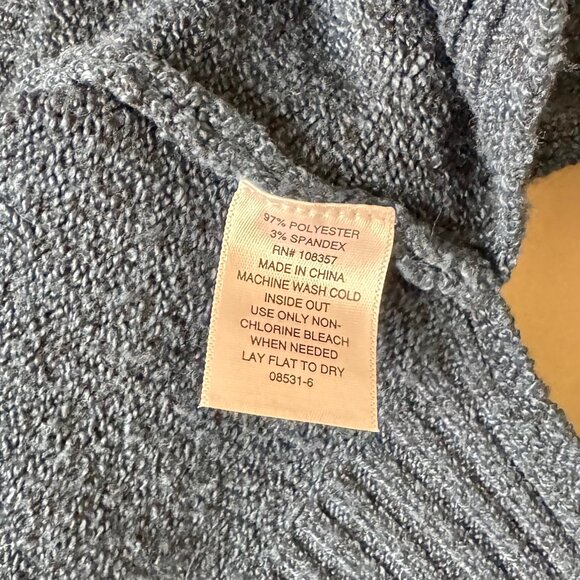 a.n.a. A New Approach Women's Blue Crew Neck Long Sleeved Sweater Size M - Picture 9 of 9